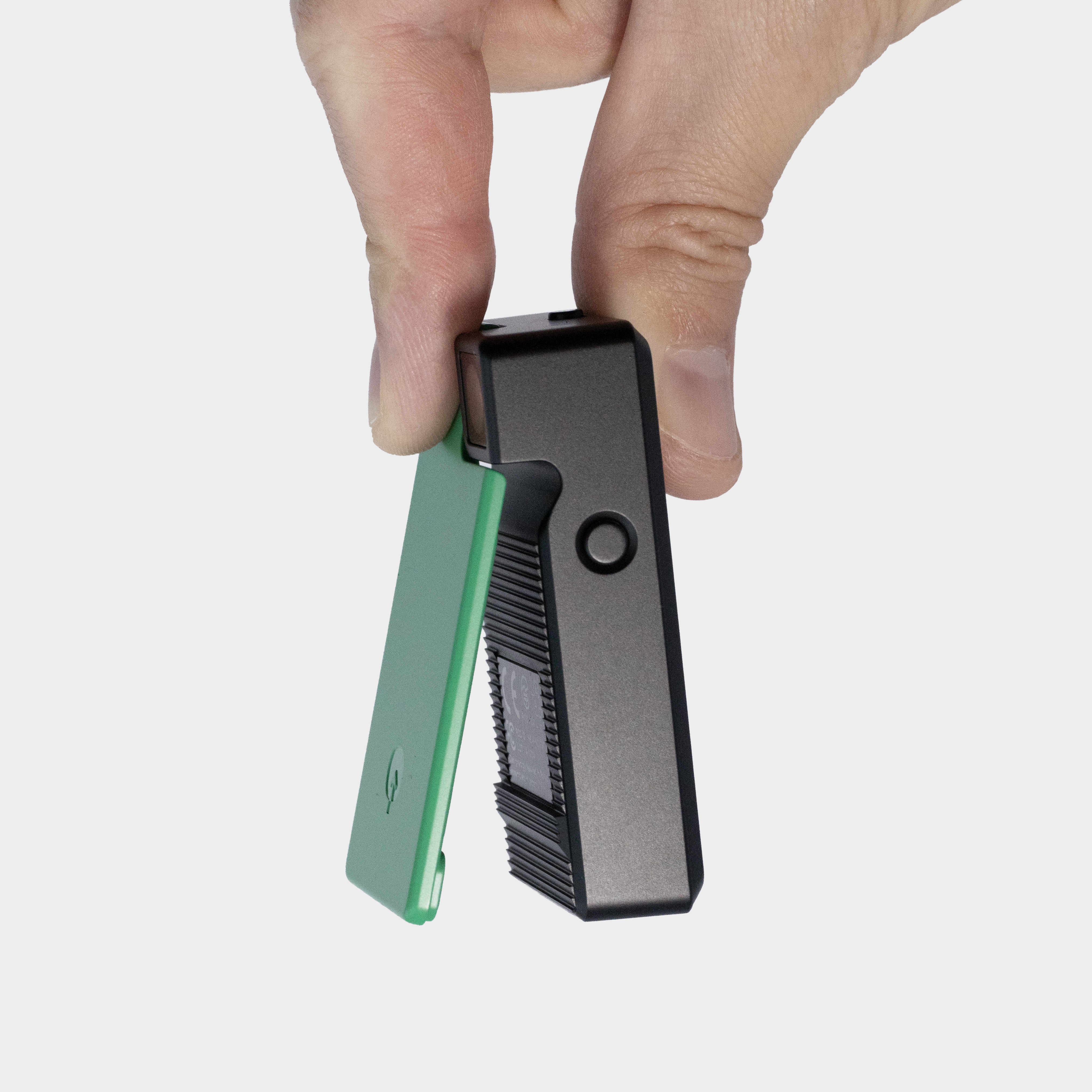 Saveclip clip opened for easy attachment.